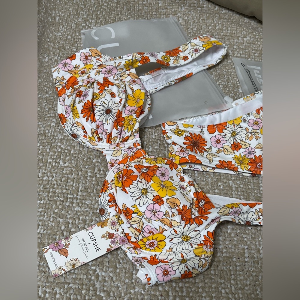 Women’s Cupshe x JJD Small Garden of Gaia Floral Bikini Set - Picture 5 of 6